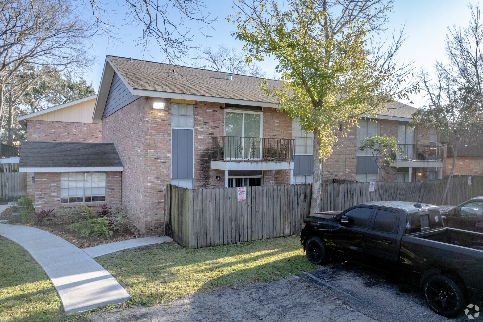 310 Waco Ave, League City, TX à vendre Photo principale– Image 1 sur 13