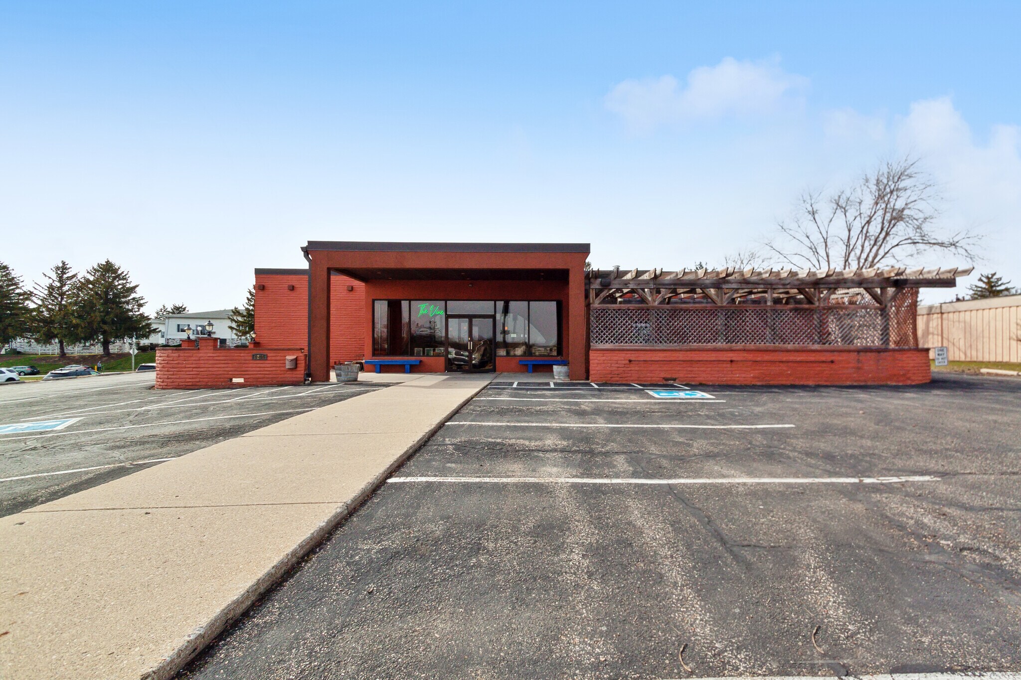 5264 Verona Rd, Fitchburg, WI à vendre Photo principale– Image 1 sur 31