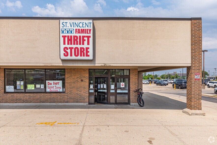 1820 W Jefferson St, Joliet, IL à vendre - Photo de l’immeuble – Image 3 sur 4