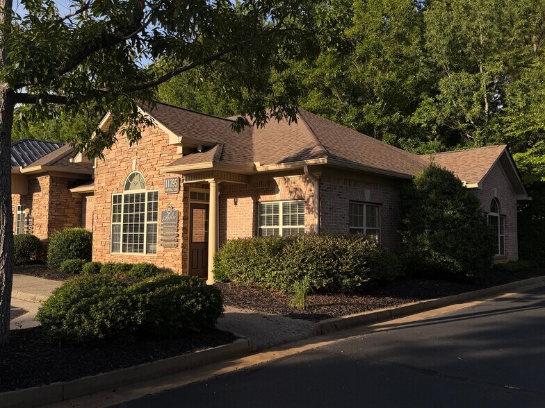 11795 Northfall Ln, Alpharetta, GA à vendre - Photo de l’immeuble – Image 2 sur 3