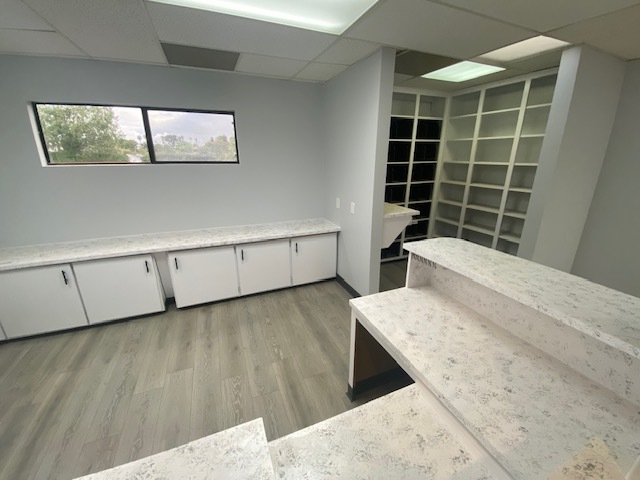 645 E Elder St, Fallbrook, CA à louer - Photo intérieure – Image 3 sur 18