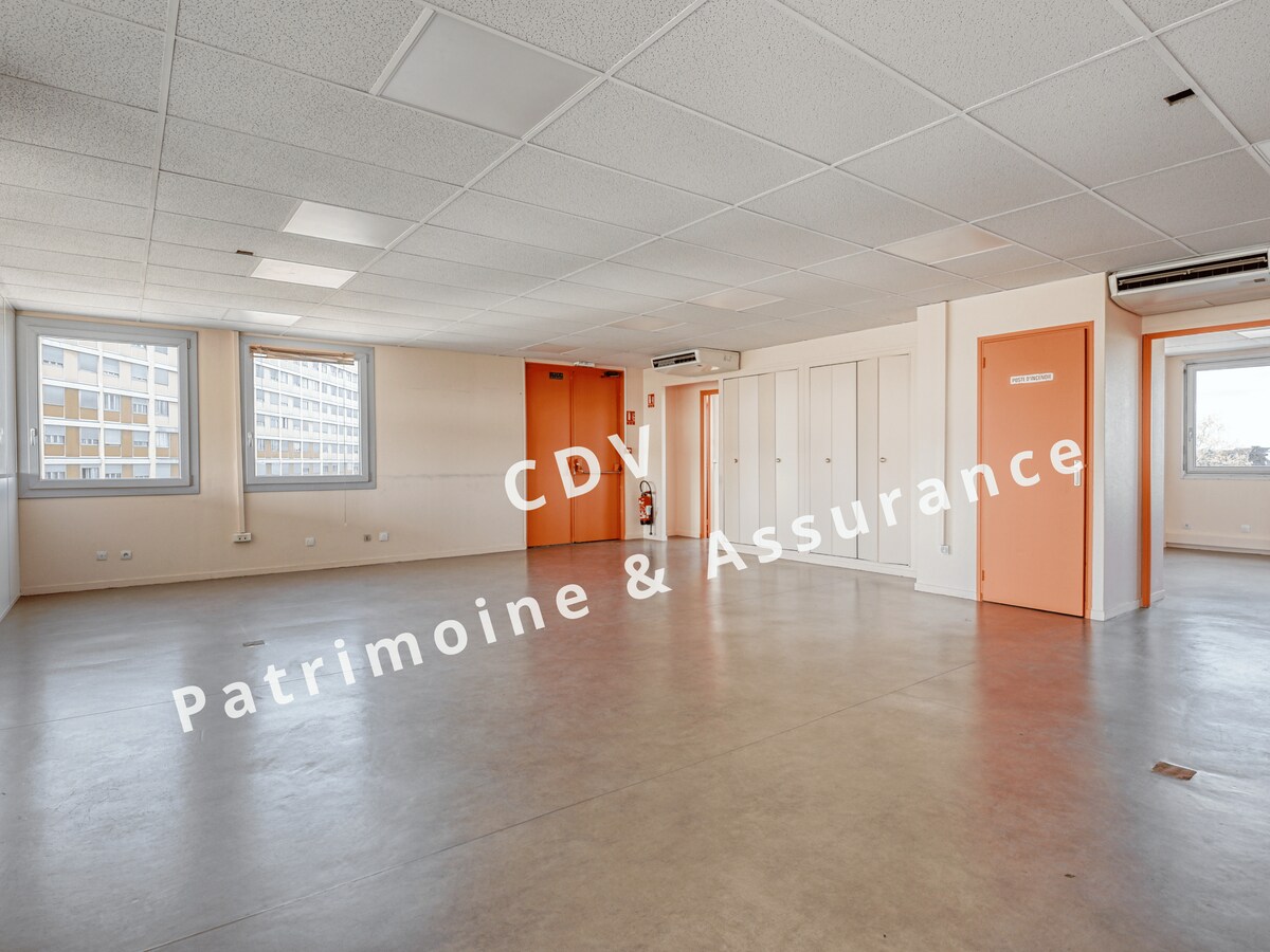 191 C Avenue Saint-Exupéry, Bron, RHO 69500 - - - Photo intérieure - Image 2 of 7
