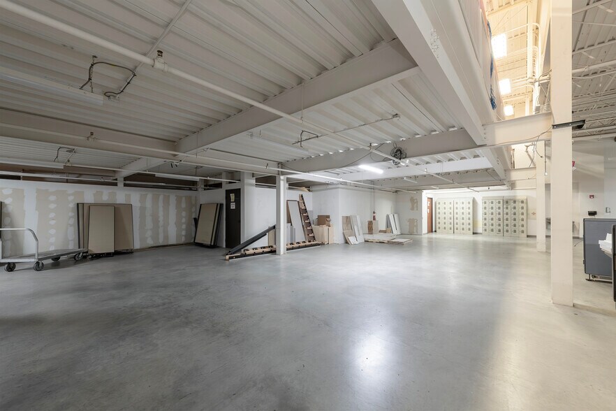 1551 Corporate Dr, Irving, TX à louer - Photo intérieure – Image 3 sur 20