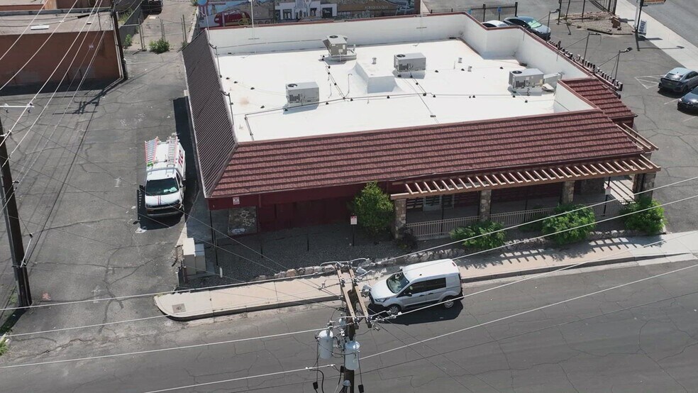 5505 Central Ave NE, Albuquerque, NM à vendre - Vidéo sur l’annonce professionnelle – Image 2 sur 6