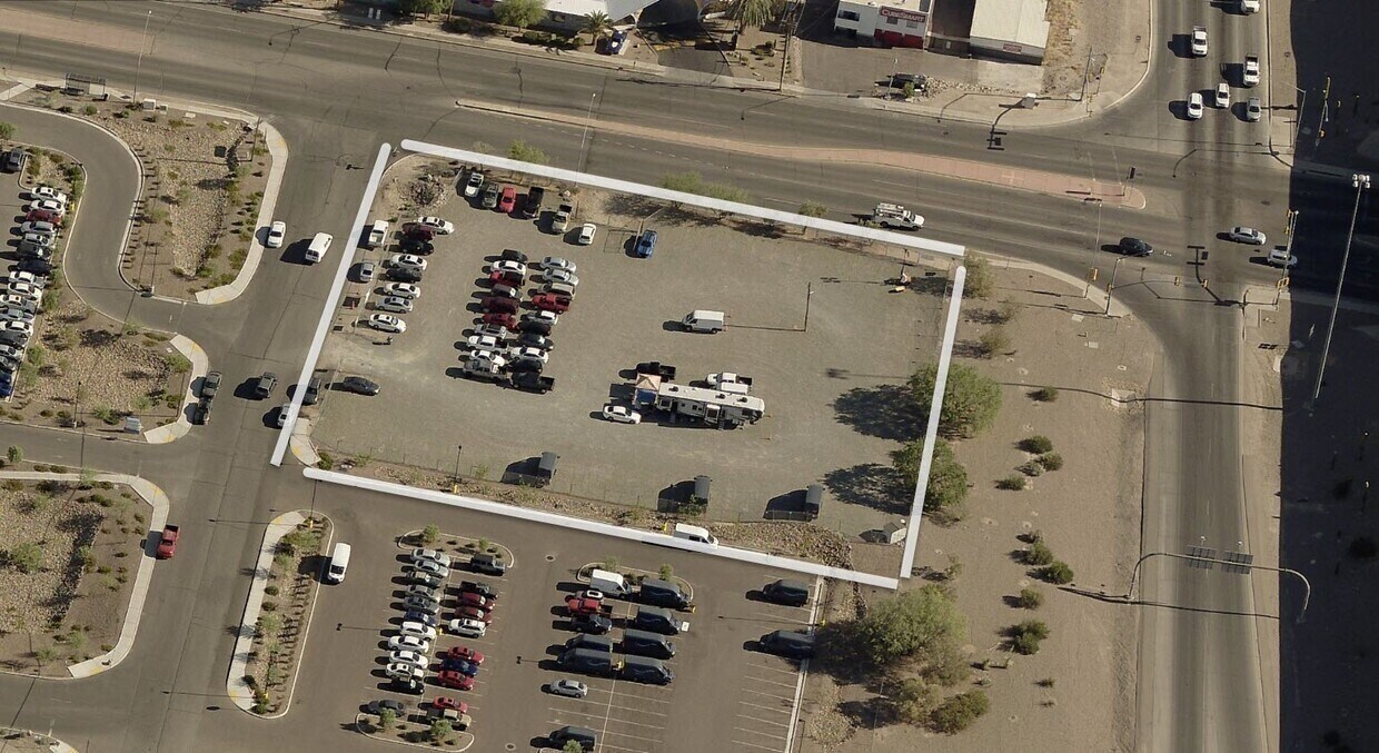 723 W Silverlake Rd, Tucson, AZ à vendre Photo principale– Image 1 sur 4