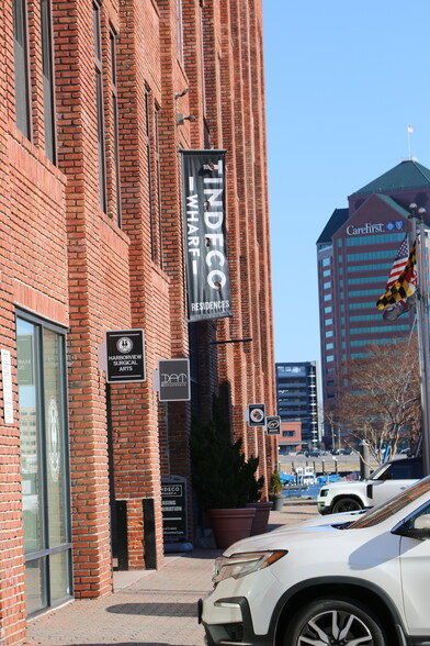 2809 Boston St, Baltimore, MD à louer - Photo de l’immeuble – Image 3 sur 6