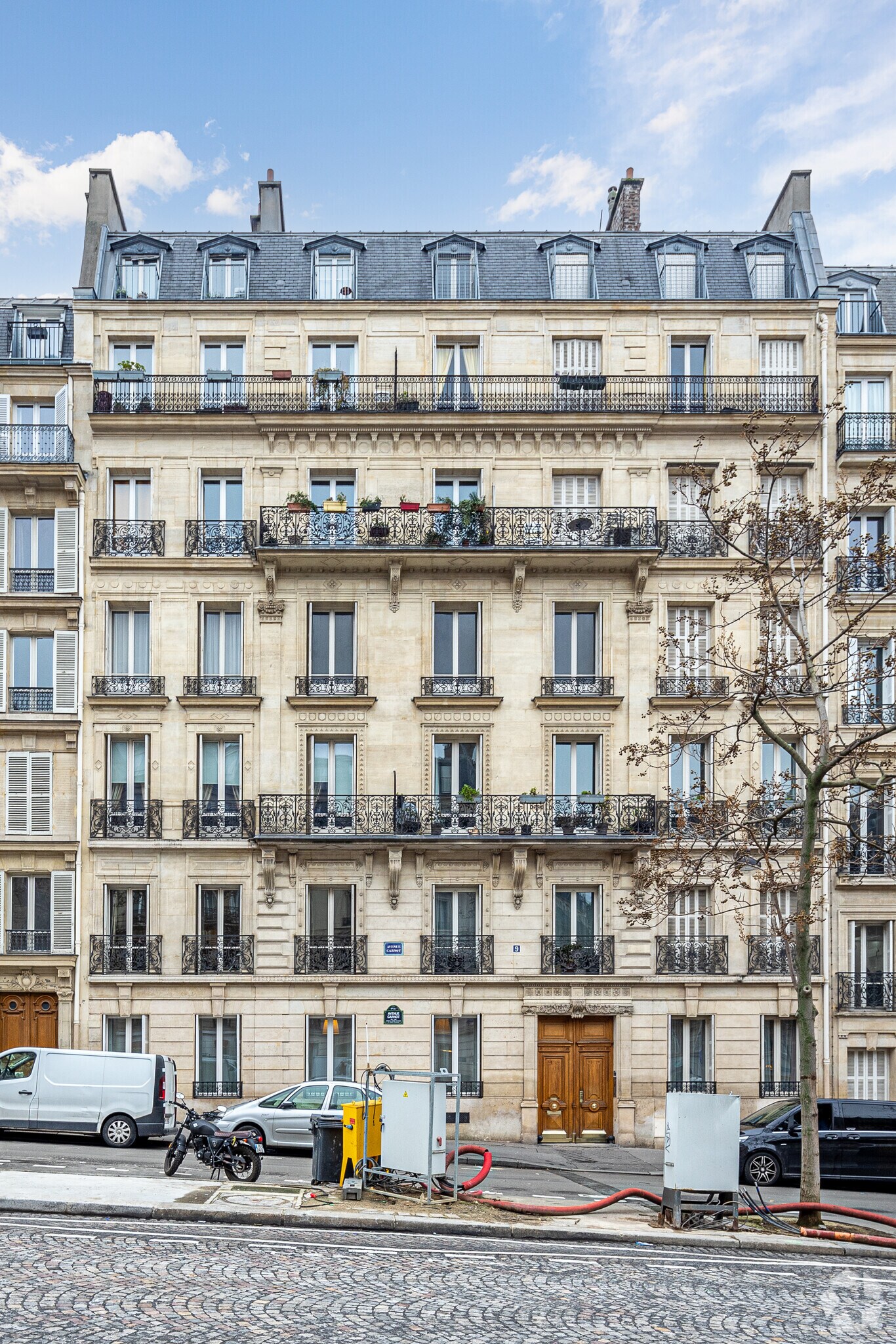 9 Avenue Carnot, Paris à louer Photo principale– Image 1 sur 2