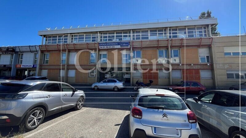 98 Boulevard De L'Europe, Vitrolles à vendre Photo de l’immeuble– Image 1 sur 24