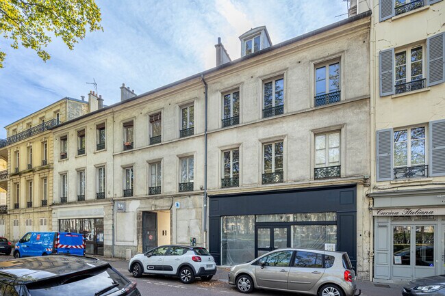 Plus de détails pour 36 Avenue De Saint-Cloud, Versailles - Local commercial à louer