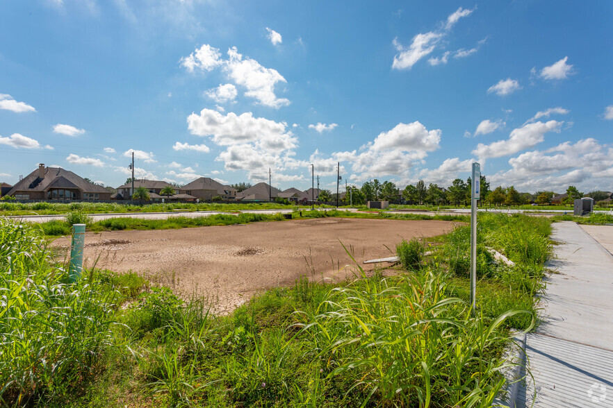 3129 Kingsley Dr, Pearland, TX à louer - Photo principale – Image 3 sur 4