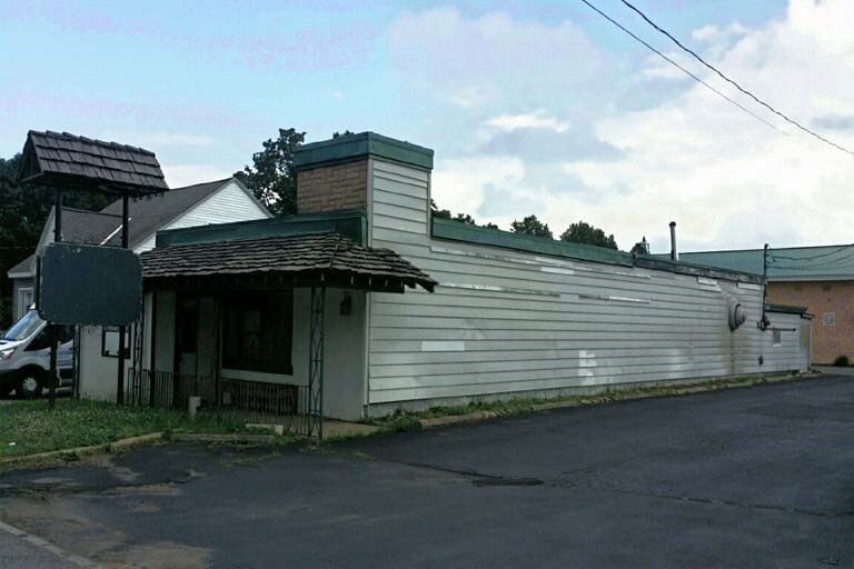1414 E Dominick St, Rome, NY à vendre - Photo de l’immeuble – Image 3 sur 3