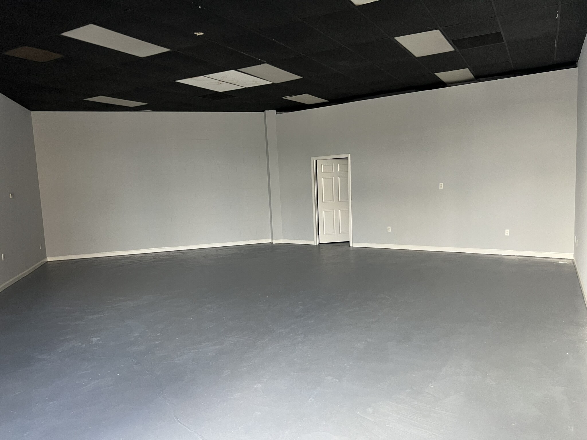 11050 Prairie Ave, Inglewood, CA à louer Photo intérieure– Image 1 sur 7