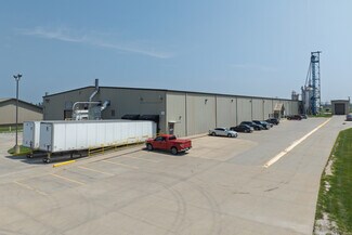 Plus de détails pour 1210 N 14th St, Indianola, IA - Industriel/Logistique à vendre