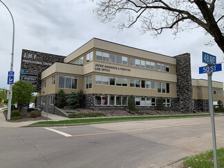 Plus de détails pour 4710 50 St, Leduc, AB - Bureau à vendre