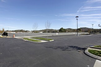 Plus de détails pour 6710 Charlotte Pike, Nashville, TN - Local commercial à louer