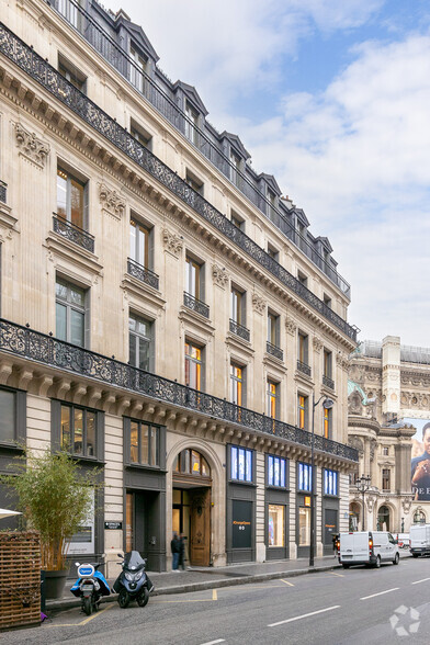 7 Rue Meyerbeer, Paris à louer - Photo de l’immeuble – Image 3 sur 3