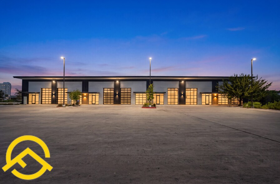 300 Co Rd 199, Hutto, TX à louer - Photo de l’immeuble – Image 3 sur 39