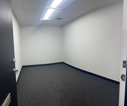 611 S Catalina St, Los Angeles, CA à louer Photo intérieure– Image 1 sur 1