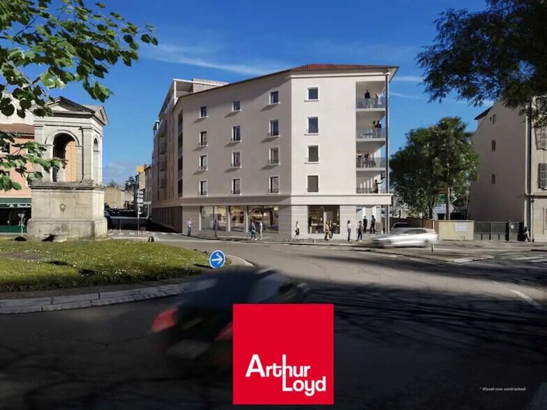 Local commercial dans Mâcon à vendre - Photo de l’immeuble – Image 3 sur 4