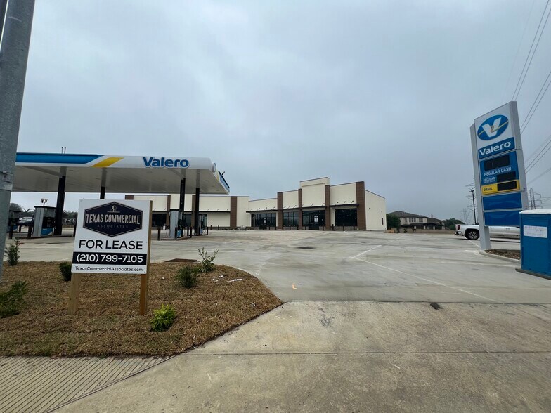 10502 O'Connor Rd, Live Oak, TX à louer - Photo de l’immeuble – Image 1 sur 4
