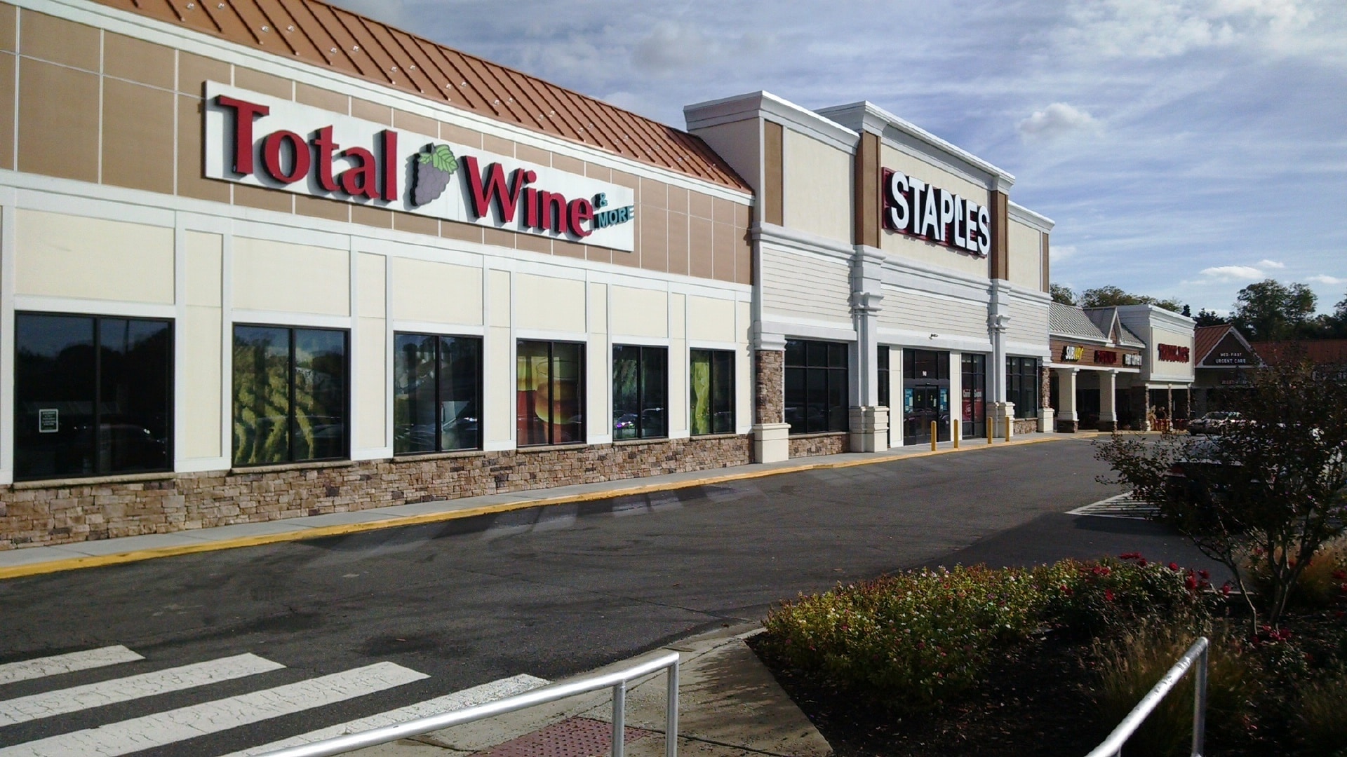 9400-9500 Main St, Fairfax, VA à louer Photo principale– Image 1 sur 7