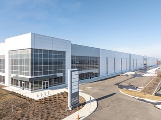 Plus de détails pour 557 Avonhead Rd, Mississauga, ON - Industriel/Logistique à louer