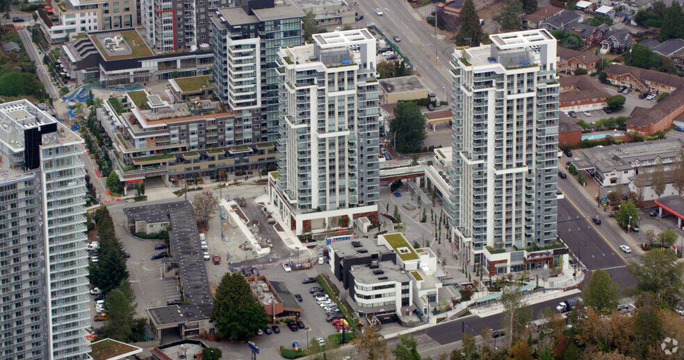 1642 Lions Gate Ln, North Vancouver, BC à vendre - Aérien – Image 2 sur 3