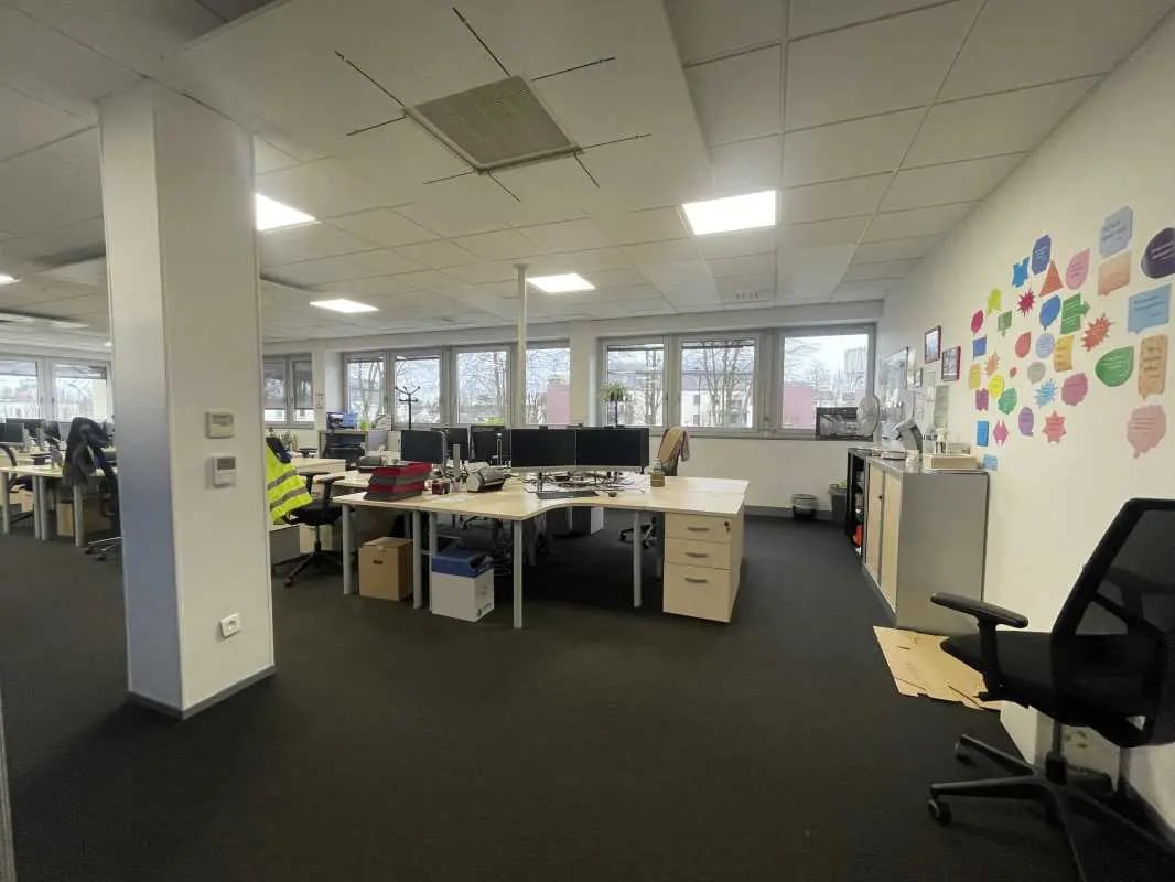 Bureau dans Bois-Guillaume à louer Photo intérieure– Image 1 sur 5