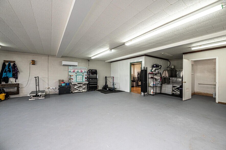 304 Virginia St SW, Lenoir, NC à vendre - Photo de l’immeuble – Image 2 sur 40