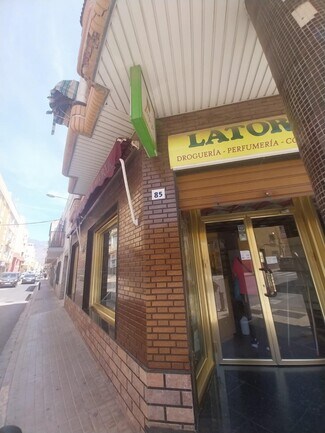 Plus de détails pour Local commercial à louer
