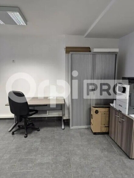 Bureau dans Épernay à louer - Photo intérieure – Image 3 sur 6