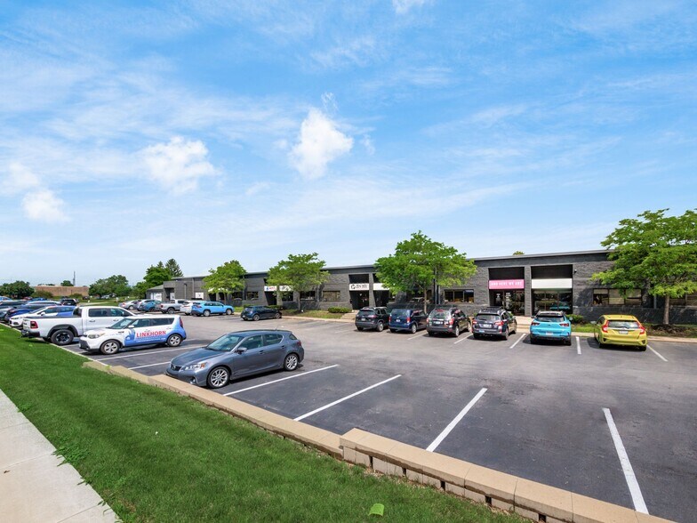 510 E Wilson Bridge Rd, Worthington, OH à louer - Photo de l’immeuble – Image 3 sur 10