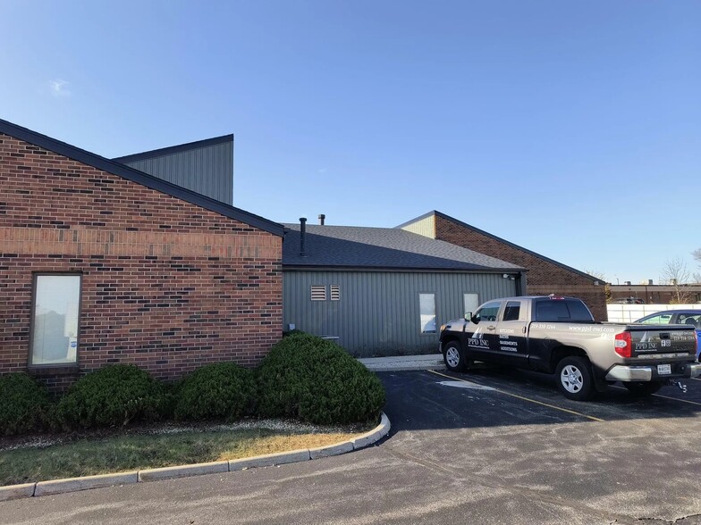 101-109 W 79th Ave, Merrillville, IN à louer - Photo de l’immeuble – Image 3 sur 10