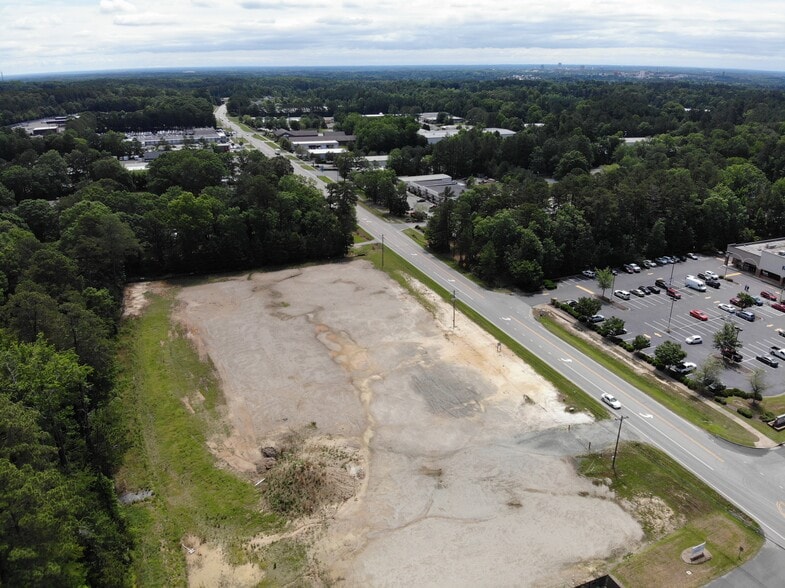 4618 Hillsborough Rd, Durham, NC à vendre - Photo de l’immeuble – Image 3 sur 7
