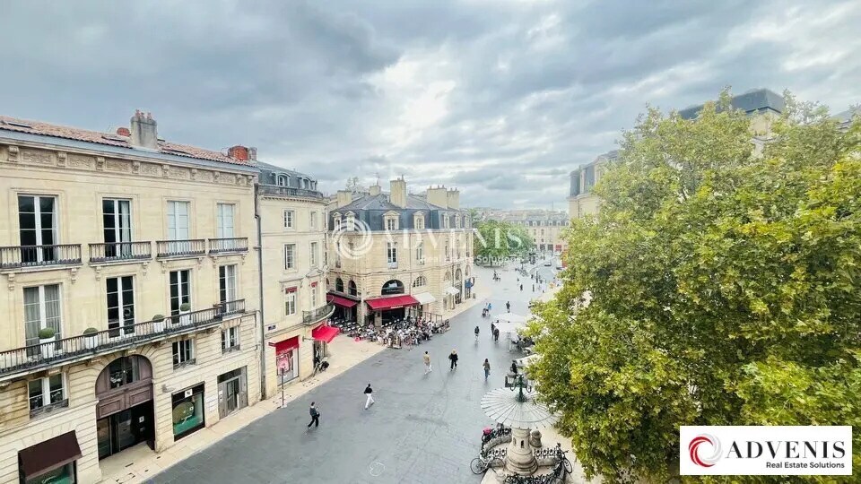 Bureau dans Bordeaux à louer - Photo de l’immeuble – Image 1 sur 7