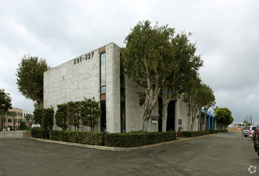 501-527 Superior Ave, Newport Beach, CA à louer - Photo principale – Image 1 sur 3
