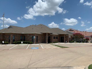Plus de détails pour 2920 Oak Park Ln, Fort Worth, TX - Bureau à louer
