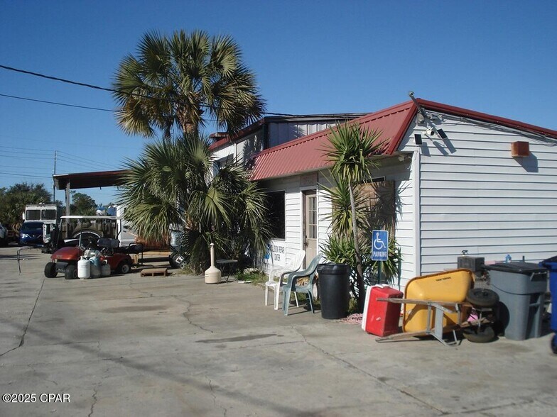 1304 W 19th St, Panama City, FL à vendre - Photo de l’immeuble – Image 1 sur 11