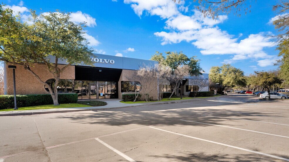 8422-8428 Sterling St, Irving, TX à louer - Photo de l’immeuble – Image 2 sur 17