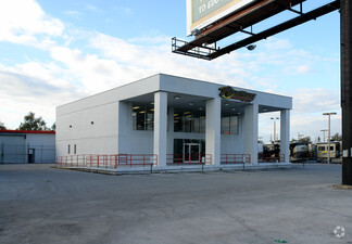 Plus de détails pour 3450 W Colonial Dr, Orlando, FL - Local commercial à vendre
