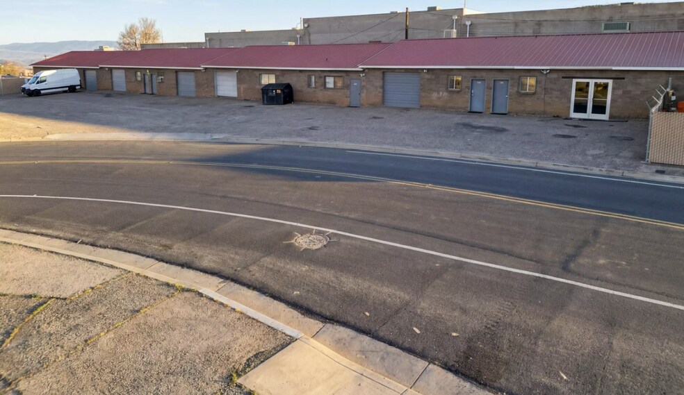 635 Red Rock Rd, St George, UT à louer - Photo de l’immeuble – Image 2 sur 3