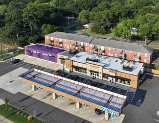 Plus de détails pour 2055 Harkrider St, Conway, AR - Local commercial à louer