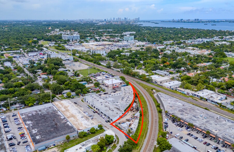 7373 NE 3rd Ct, Miami, FL à vendre - Aérien – Image 3 sur 7