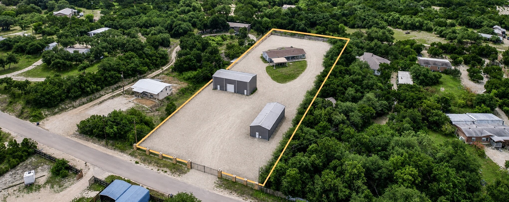 170 Baker Ln, Leander, TX à louer Photo de l’immeuble– Image 1 sur 9
