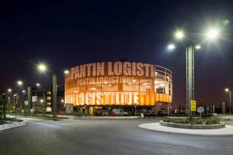 Local d’activités dans Pantin à louer - Photo de l’immeuble – Image 2 sur 6