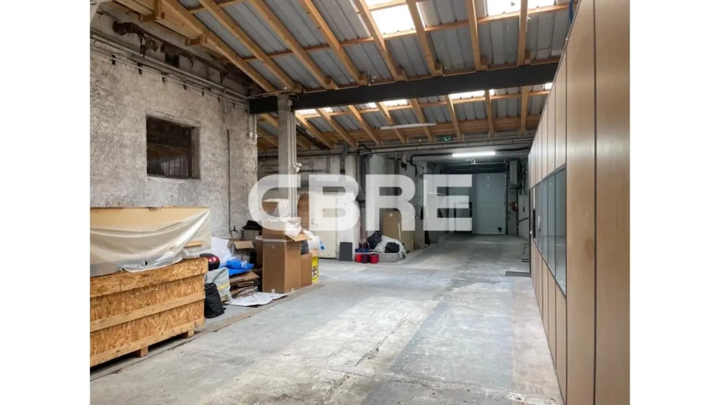 Local d’activités dans Nice à louer Photo de l’immeuble– Image 1 sur 18