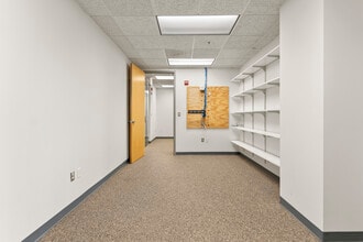 12355 Sunrise Valley Dr, Reston, VA à louer Photo intérieure– Image 2 sur 6