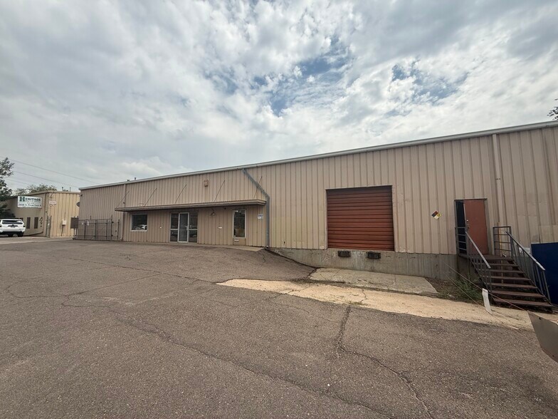 2050 S Pecos St, Denver, CO à vendre - Photo de l’immeuble – Image 2 sur 7