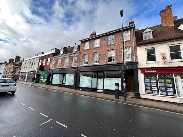 16-18 High St, Warwick à vendre - Photo de l’immeuble – Image 3 sur 13
