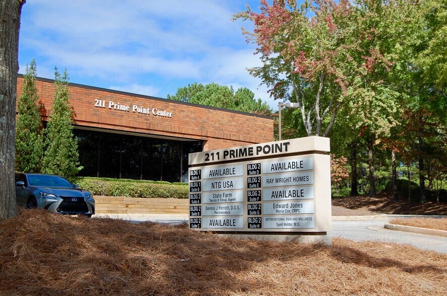 211 Prime Pt, Peachtree City, GA à louer - Photo de l’immeuble – Image 2 sur 14
